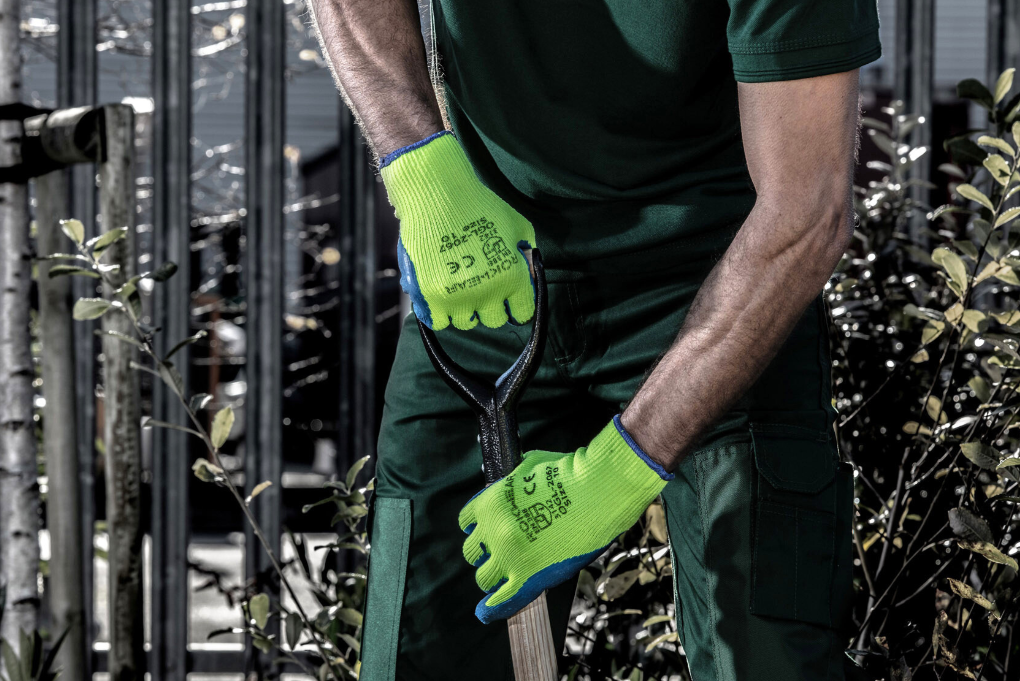 ROKWEAR Cut Resistant Gloves