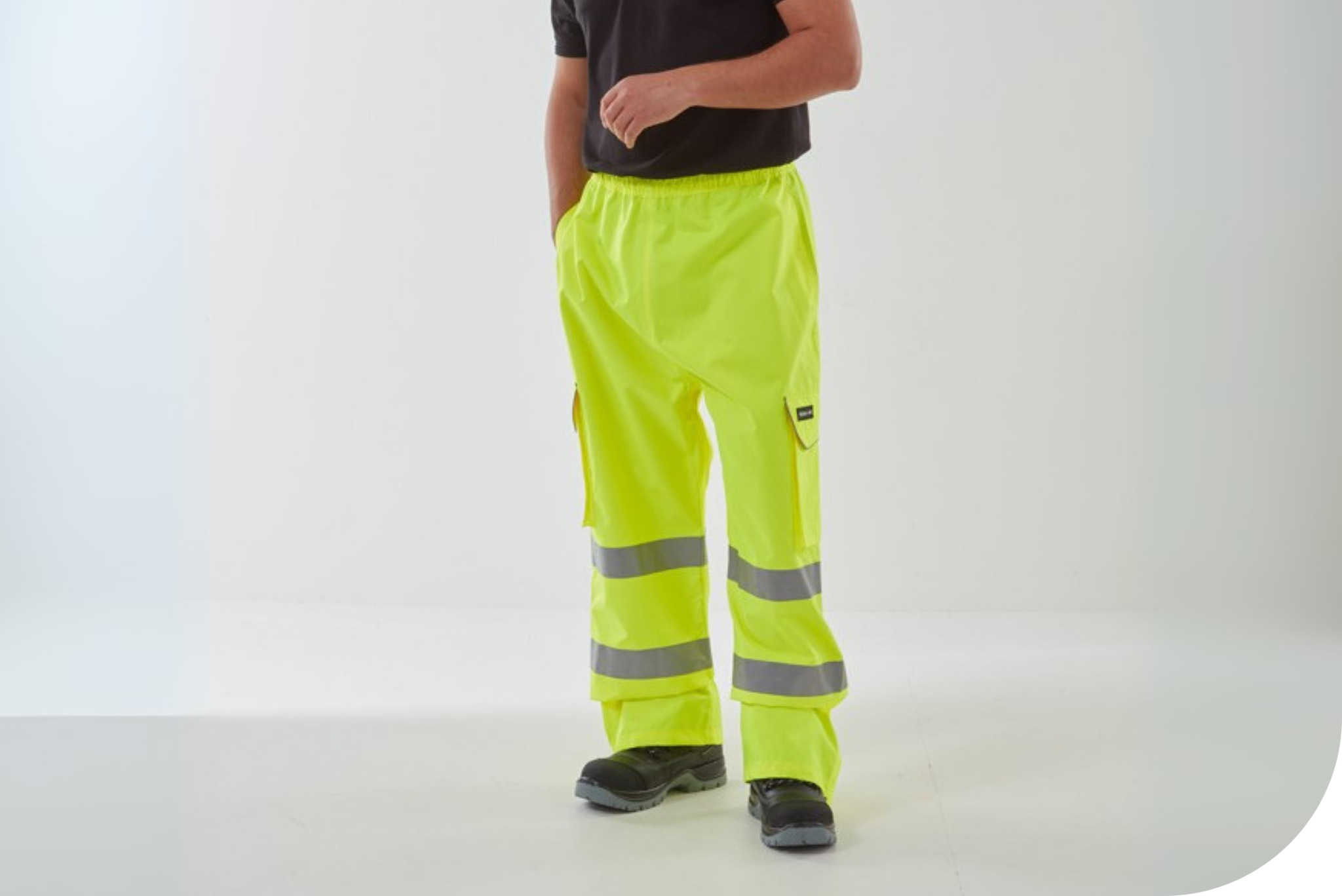 Man wearing ROKWEAR hi-vis trousers