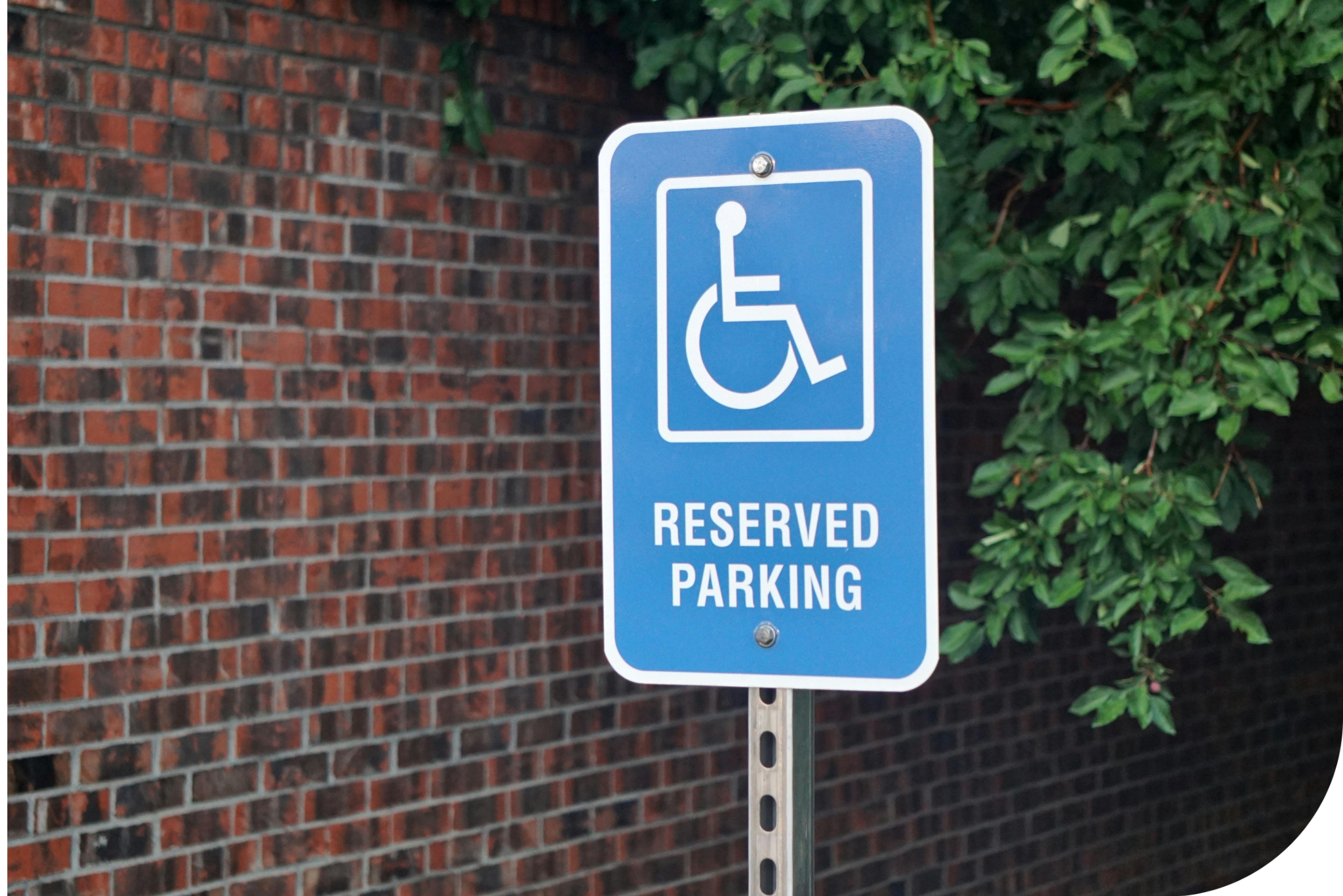 Mandatory blue sign.